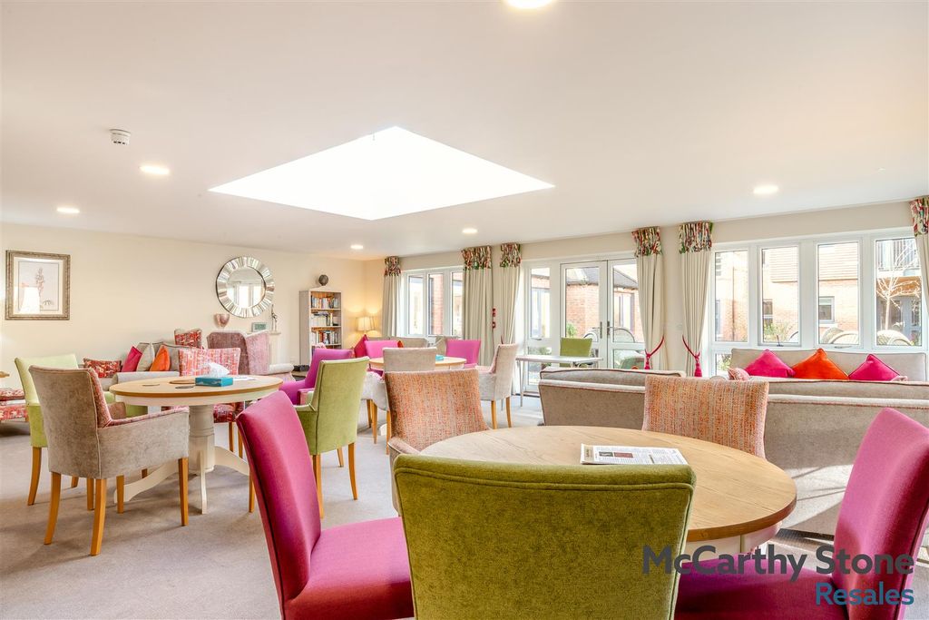 Additional image 26 of 2 bed flat for saleElizabeth House, St. Giles Mews, Stony Stratford, Milton Keynes MK11