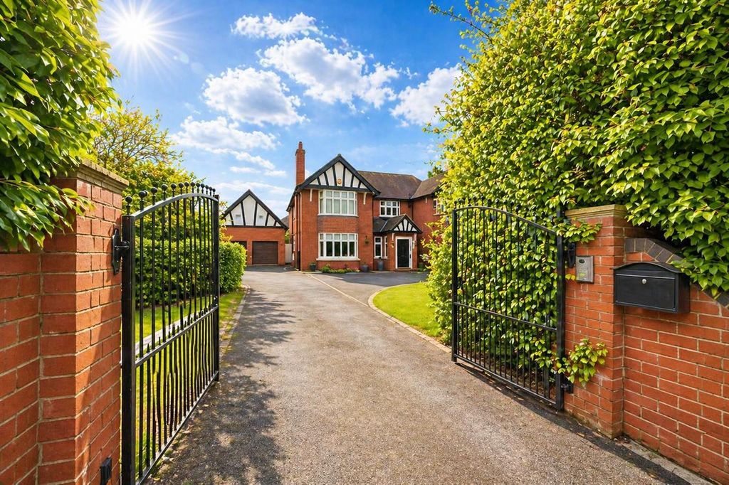 Additional image 50 of 6 bed detached house for saleCrewe Road, Nantwich, Cheshire CW5