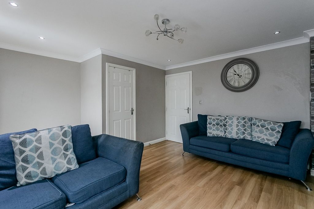 Additional image 4 of 3 bed terraced house for saleBurnbrae Pend, Bonnyrigg EH19