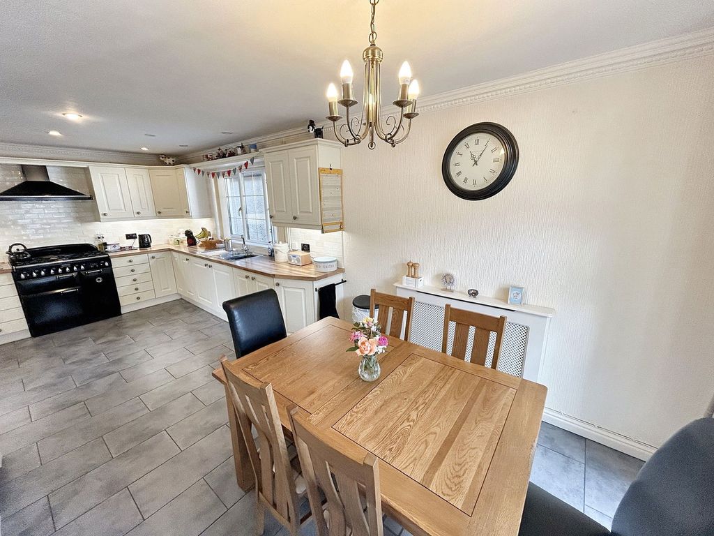 Additional image 8 of 4 bed detached house for saleDaphne Road, Bryncoch, Neath SA10