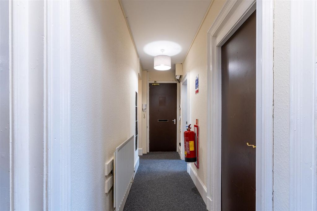Additional image 12 of 4 bed flat for sale94 Commercial Street, Dundee DD1