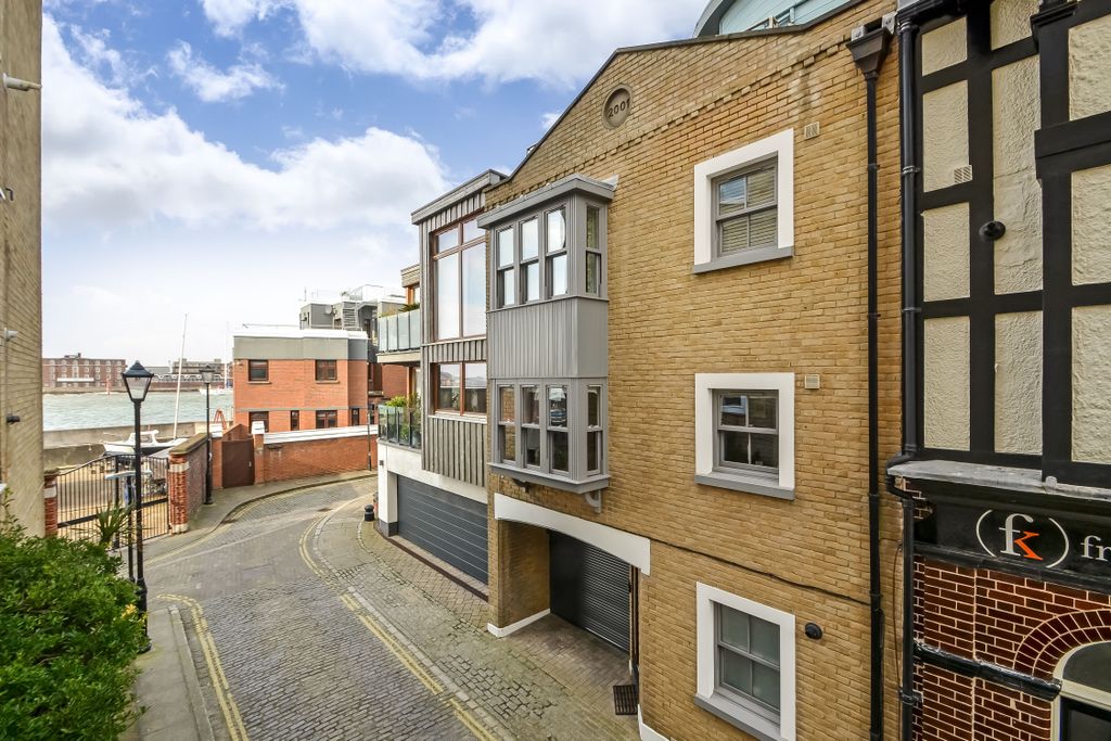 Additional image 2 of 4 bed town house for saleOld Portsmouth, Hampshire PO1