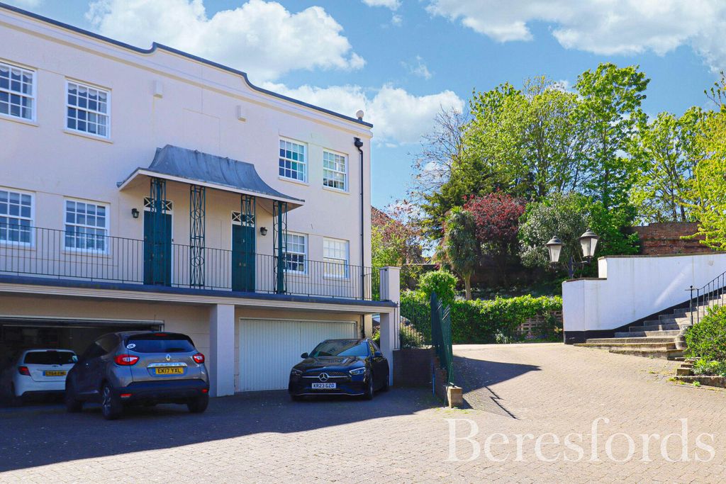 Additional image 8 of 3 bed end terrace house for saleHill House Park, Maldon CM9