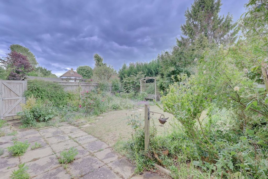 Additional image 11 of 4 bed end terrace house for saleJasmine Crescent, Princes Risborough, Buckinghamshire HP27