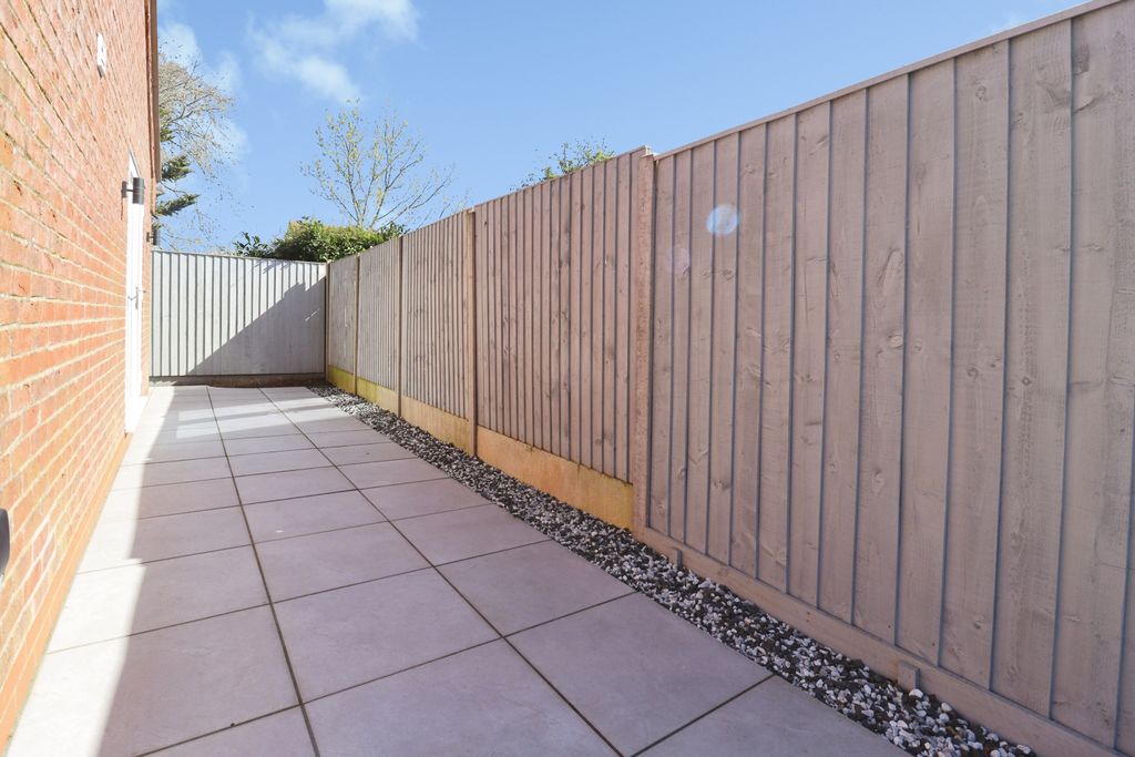 Additional image 36 of 2 bed detached bungalow for saleLegsby Road, Market Rasen LN8