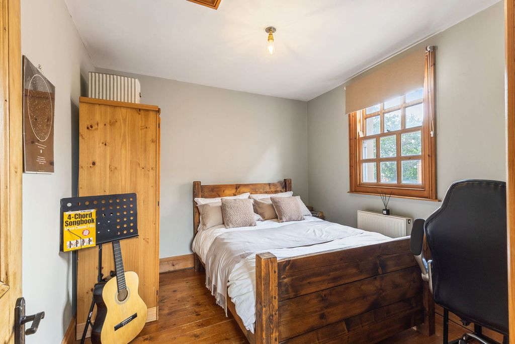 Additional image 30 of 4 bed detached house for saleCastle Cottage, Spink Lane, Pontefract WF8