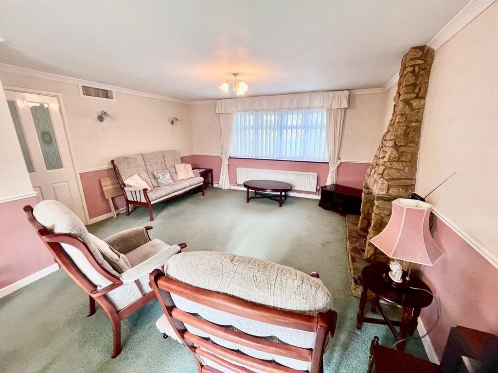 Additional image 3 of 4 bed detached house for saleThurne Close, Newport Pagnell MK16