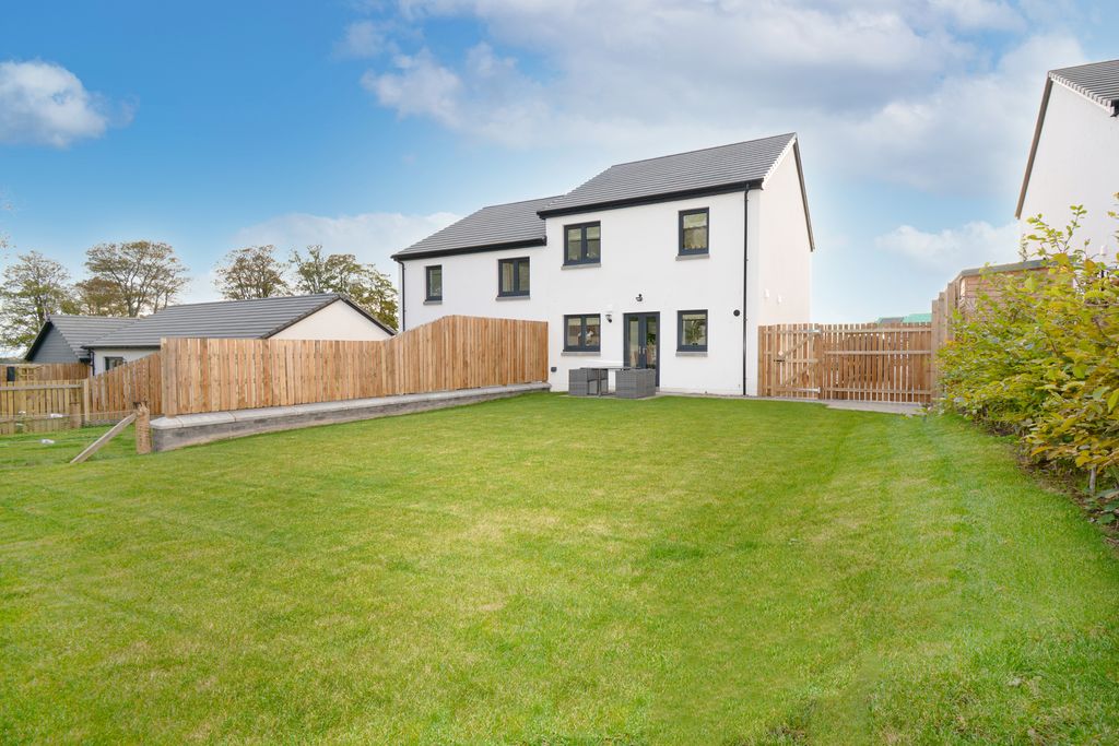Additional image 2 of 3 bed semi-detached house for saleOrchard Way, Hillside, Montrose DD10