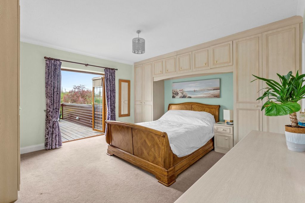 Additional image 8 of 4 bed detached house for saleIlmer, Princes Risborough HP27