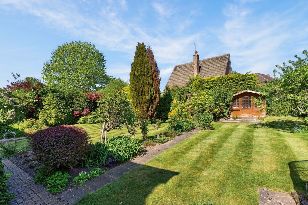 Additional image 9 of 5 bed detached house for saleBeverley Road, Leamington Spa, Warwickshire CV32