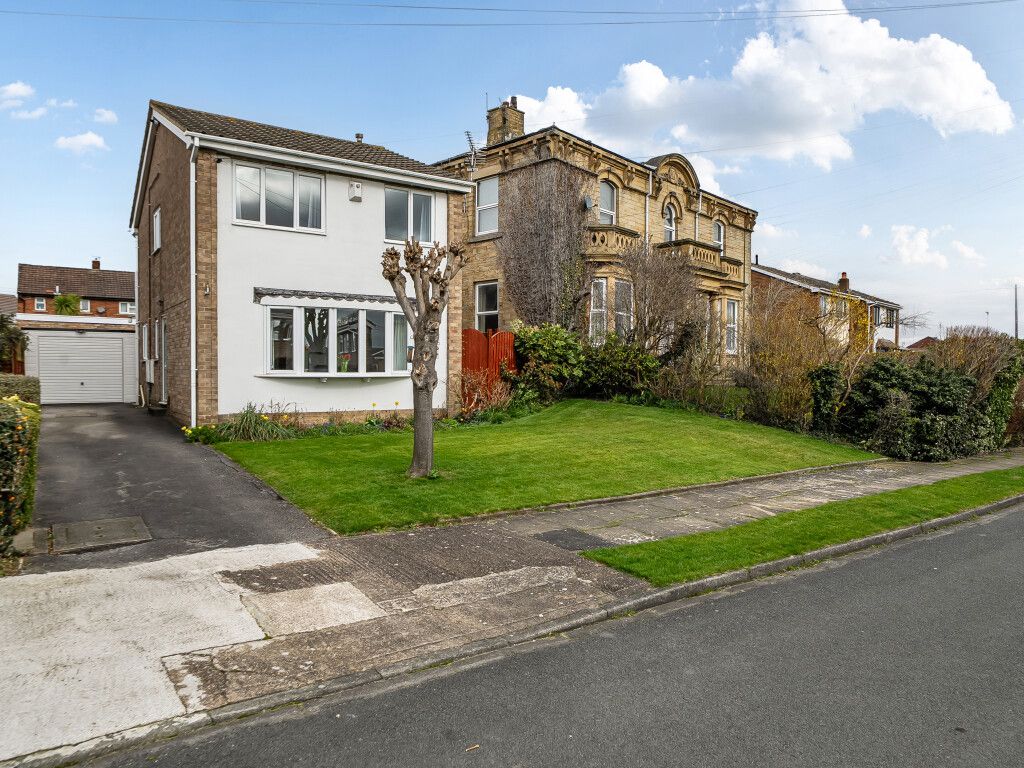Additional image 21 of 3 bed detached house for saleCavewell Gardens, Ossett, West Yorkshire WF5