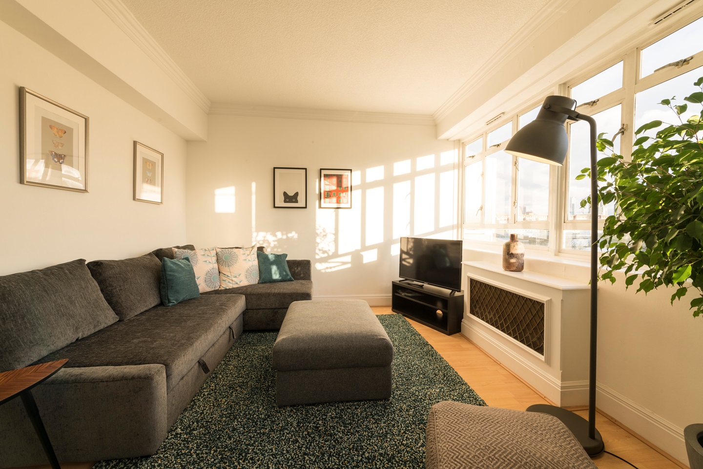 3 Bed Maisonette, De Quincey House, SW1V, N1 7GU