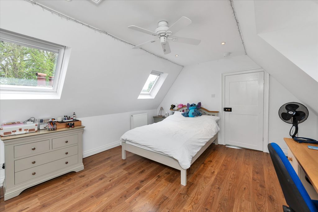 Additional image 19 of 4 bed semi-detached house for saleCotton End Road, Exning, Suffolk CB8