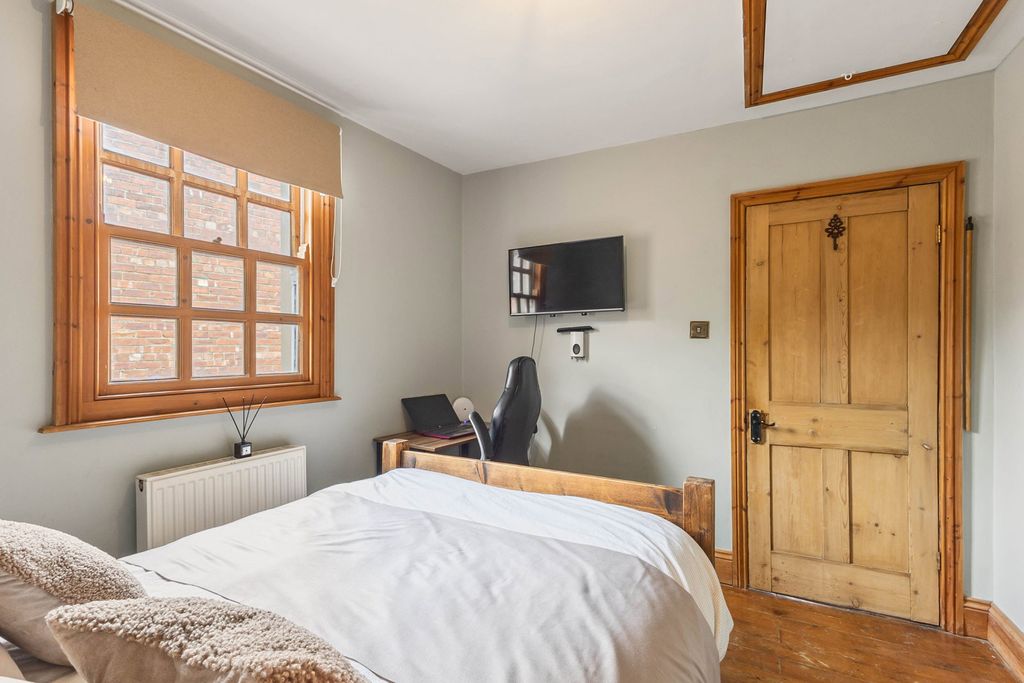 Additional image 31 of 4 bed detached house for saleCastle Cottage, Spink Lane, Pontefract WF8