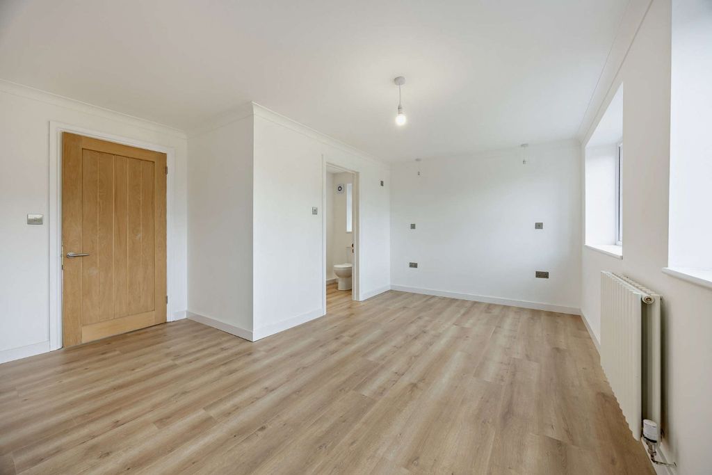 Additional image 9 of 6 bed detached house for salePerrinsfield, Lechlade, Gloucestershire GL7