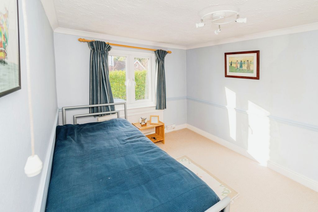 Additional image 10 of 3 bed cottage for salePikes Hill, Lyndhurst, Hampshire SO43