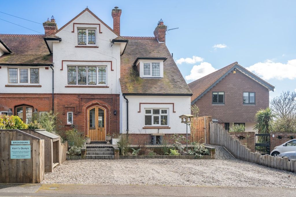 4 bed semi-detached house for saleBroadview Road, Oulton Broad NR32