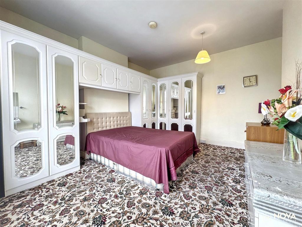 Additional image 16 of 9 bed detached house for saleLansdowne House, Luton LU3