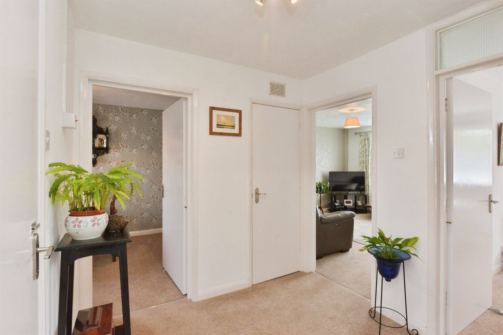Additional image 7 of 2 bed flat for saleRuskin Court, Newport Pagnell MK16