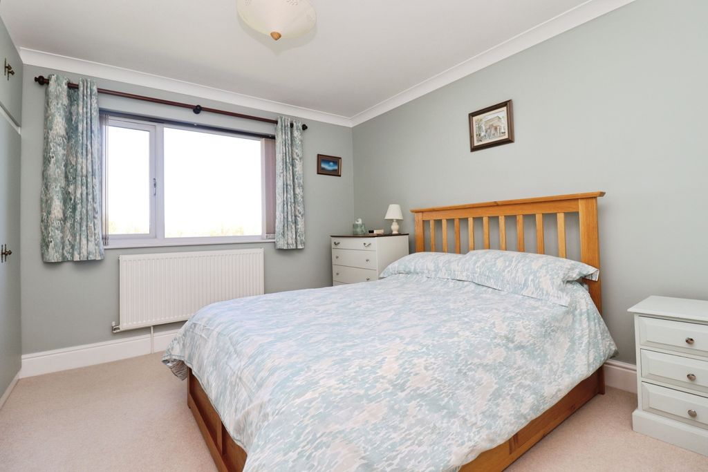 Additional image 9 of 2 bed detached bungalow for saleLegsby Road, Market Rasen LN8