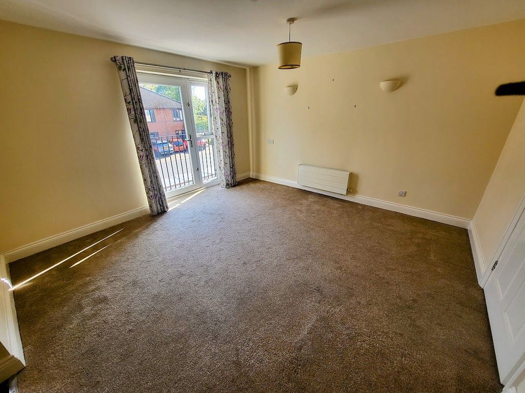 Additional image 4 of 1 bed flat for saleThe Limes, Westbury Lane, Newport Pagnell MK16