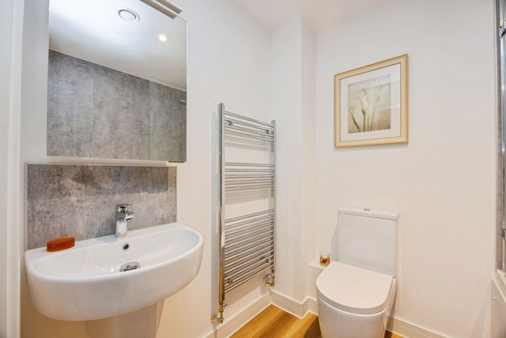 Additional image 17 of 2 bed flat for saleThe Yard, Lostwithiel, Cornwall PL22