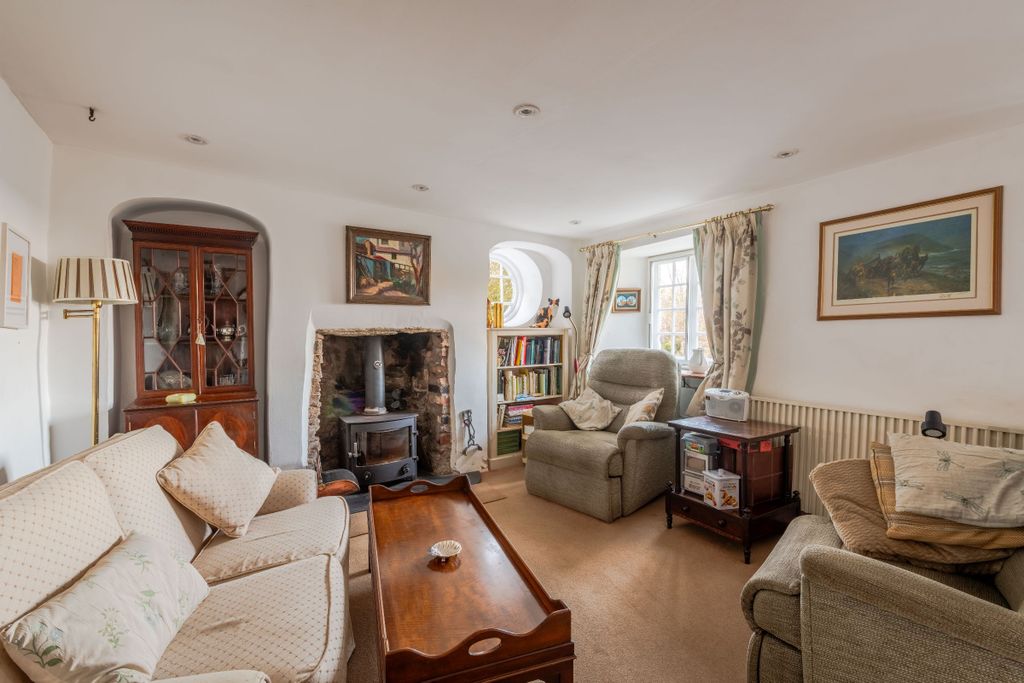 3 bed detached house for saleSummerhouse Path, Lynmouth EX35 photo 4