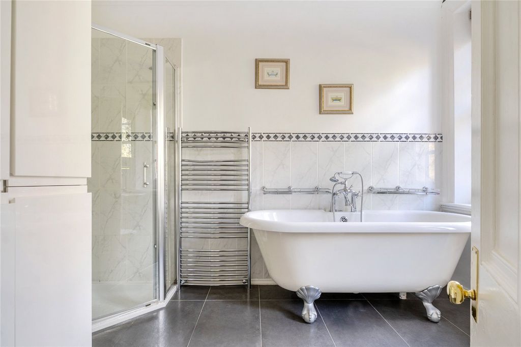 Additional image 14 of 2 bed flat for saleBrook, Lyndhurst, Hampshire SO43