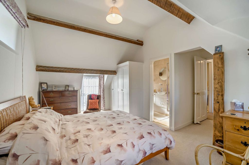 Additional image 9 of 3 bed semi-detached house for saleBurford Road, Lechlade, Gloucestershire GL7