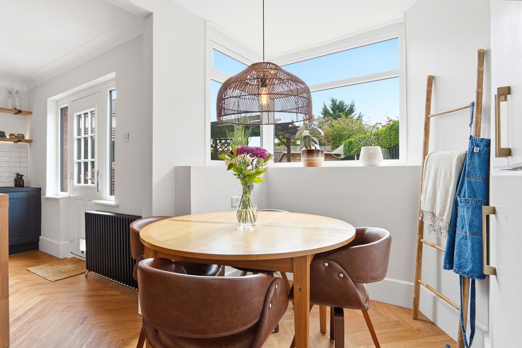 Additional image 8 of 3 bed semi-detached house for saleCopgrove Road, Leeds LS8