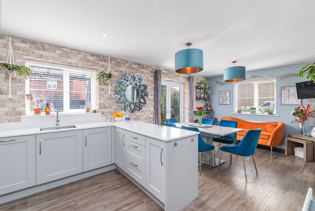 Additional image 4 of 4 bed detached house for saleMcintosh Way, Maldon CM9