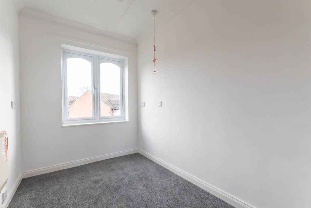 Additional image 10 of 2 bed flat for saleNewnham Green, Maldon CM9