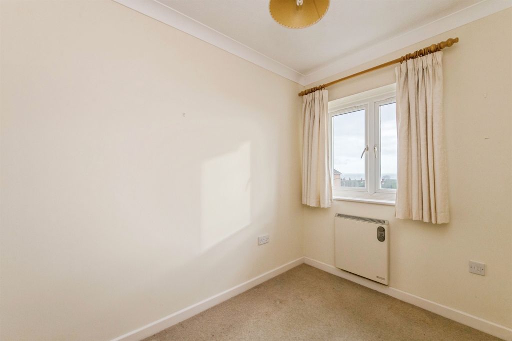Additional image 10 of 2 bed flat for saleAnning Road, Lyme Regis DT7