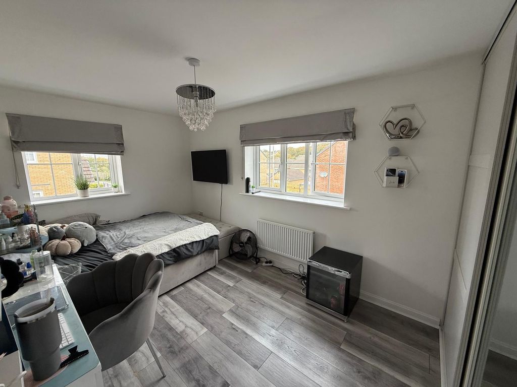 Additional image 10 of 4 bed detached house for saleCae Morfa, Neath, Neath Port Talbot. SA10