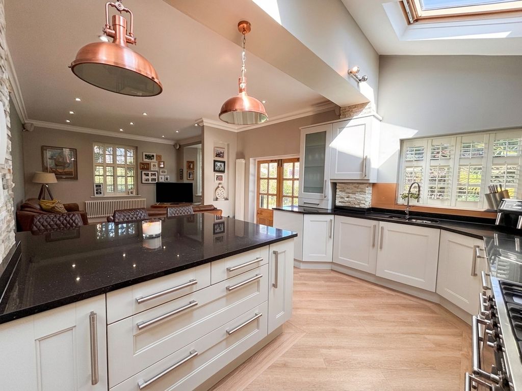 Additional image 10 of 5 bed detached house for saleLongley Drive, Worsley M28