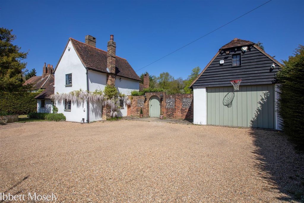 Additional image 2 of 4 bed detached house for saleCrockenhill Road, Orpington BR5