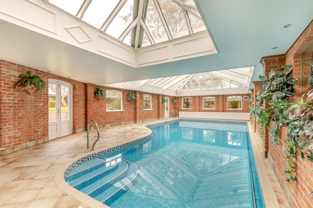 Additional image 9 of 6 bed detached house for saleMill Lane, Newport Pagnell MK16