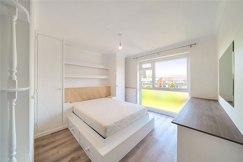 Additional image 31 of 2 bed flat for saleNigel Close, Northolt UB5
