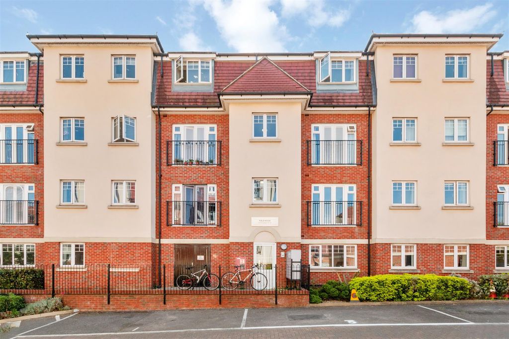Additional image 4 of 2 bed flat for saleSchoolgate Drive, Morden SM4