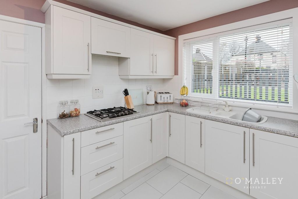 Additional image 2 of 4 bed detached house for saleCleuch Avenue, Tullibody FK10