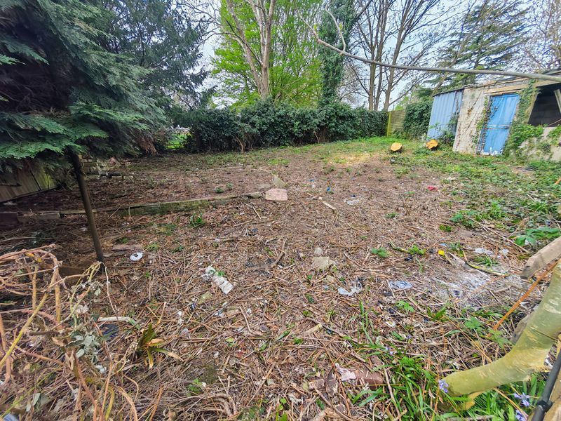 Additional image 8 of 2 bed maisonette for salePetworth Close, Northolt UB5