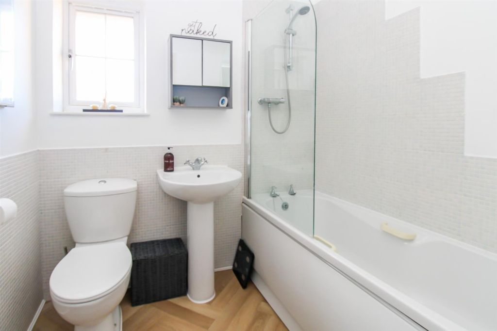 Additional image 9 of 2 bed flat for saleColley Gardens, Stanley, Wakefield WF3