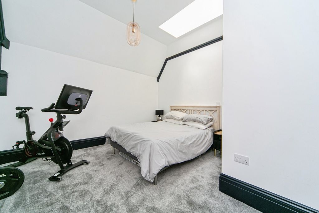 Additional image 11 of 2 bed flat for saleDevonshire Place, Prenton CH43