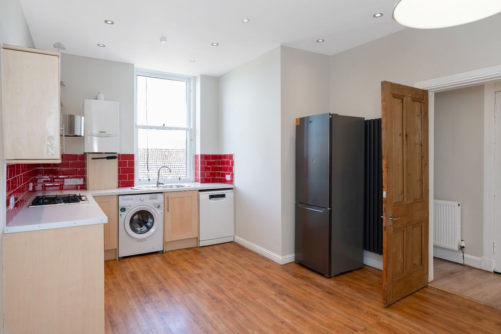 Additional image 5 of 2 bed flat for saleDownie Place, East Lothian, Musselburgh EH21