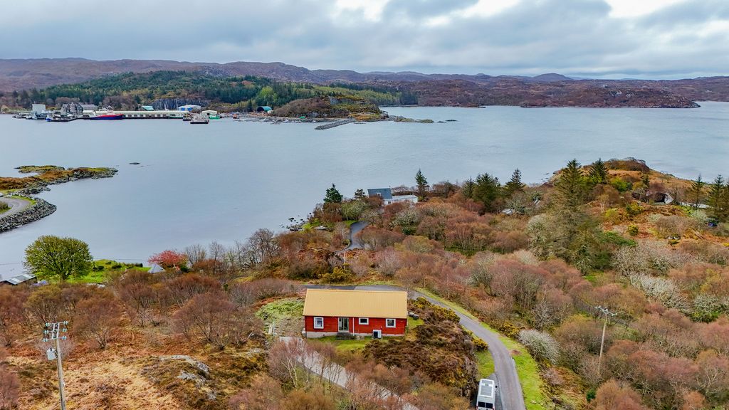 Additional image 33 of 2 bed detached bungalow for saleLochinver, Lairg IV27