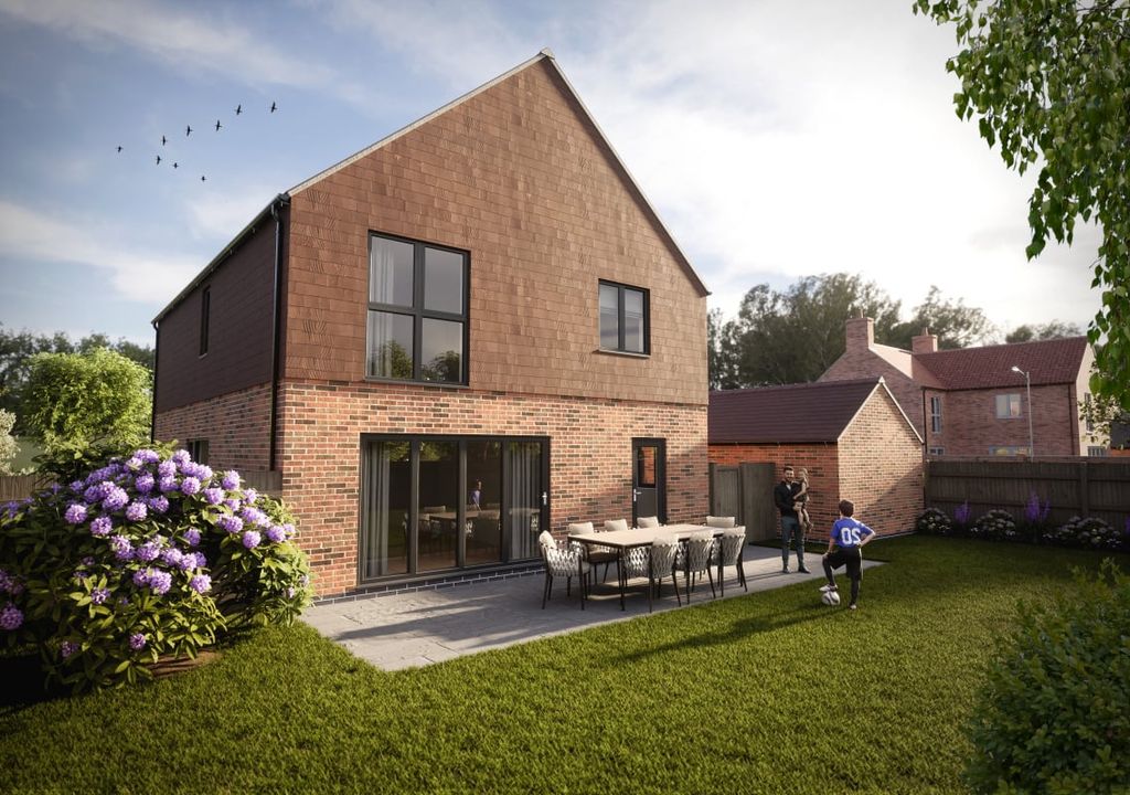 Additional image 2 of 4 bed detached house for saleBarn Owl Close, Market Rasen LN8