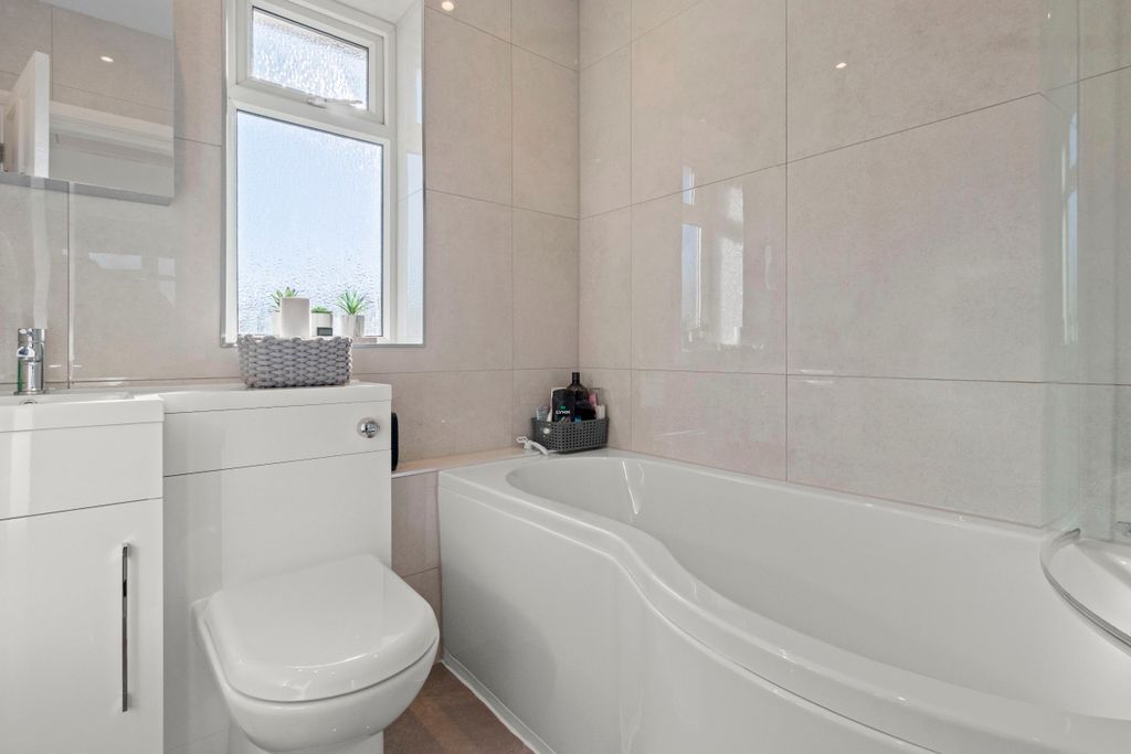 Additional image 21 of 3 bed semi-detached house for saleKings Avenue, Newhaven BN9