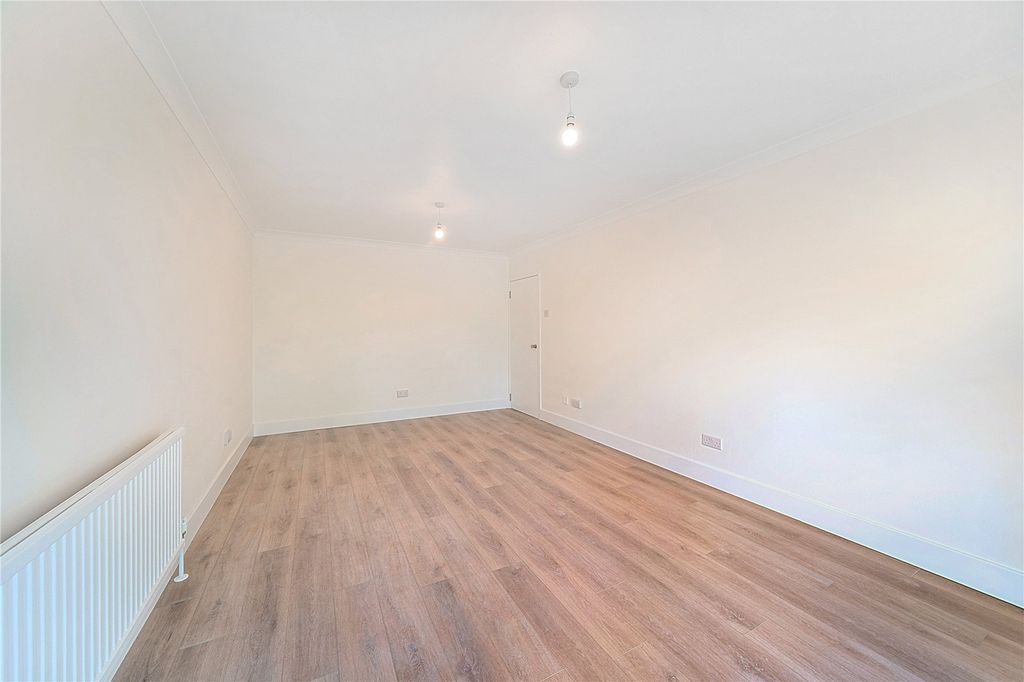 Additional image 29 of 2 bed flat for saleNigel Close, Northolt UB5