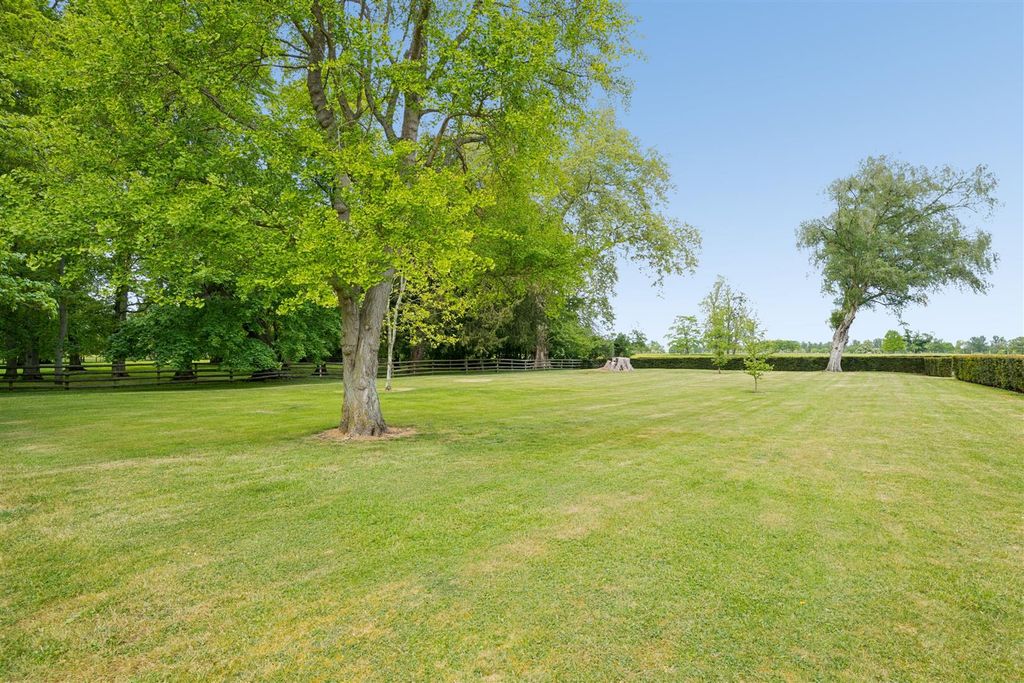 Additional image 32 of 2 bed flat for saleGayhurst, Newport Pagnell MK16