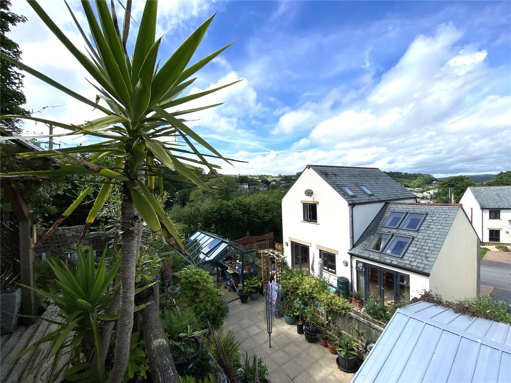 Additional image 2 of 4 bed detached house for saleGilbury Hill, Lostwithiel, Cornwall PL22